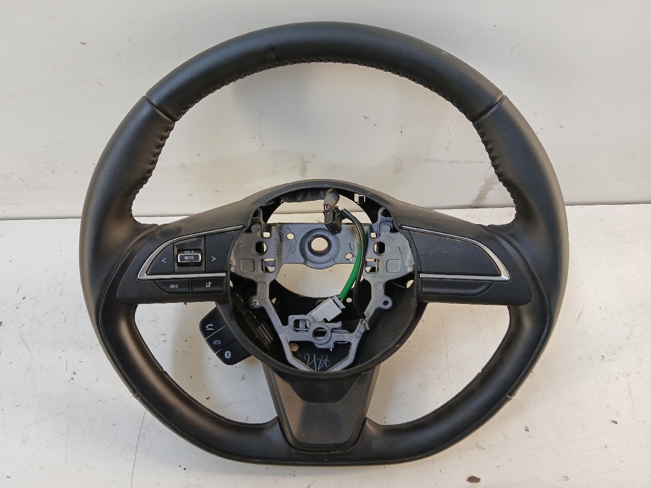 Volante SUZUKI SWIFT