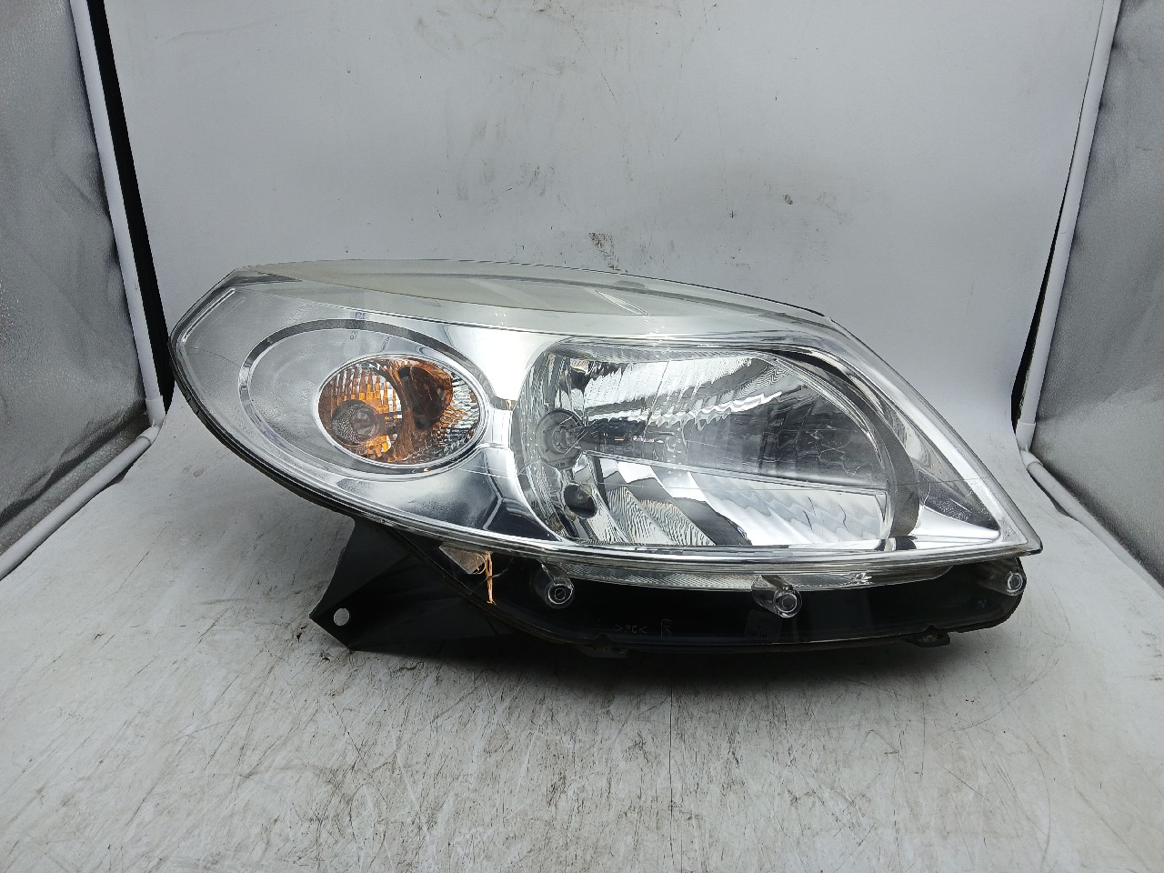 Faro ant dx DACIA SANDERO