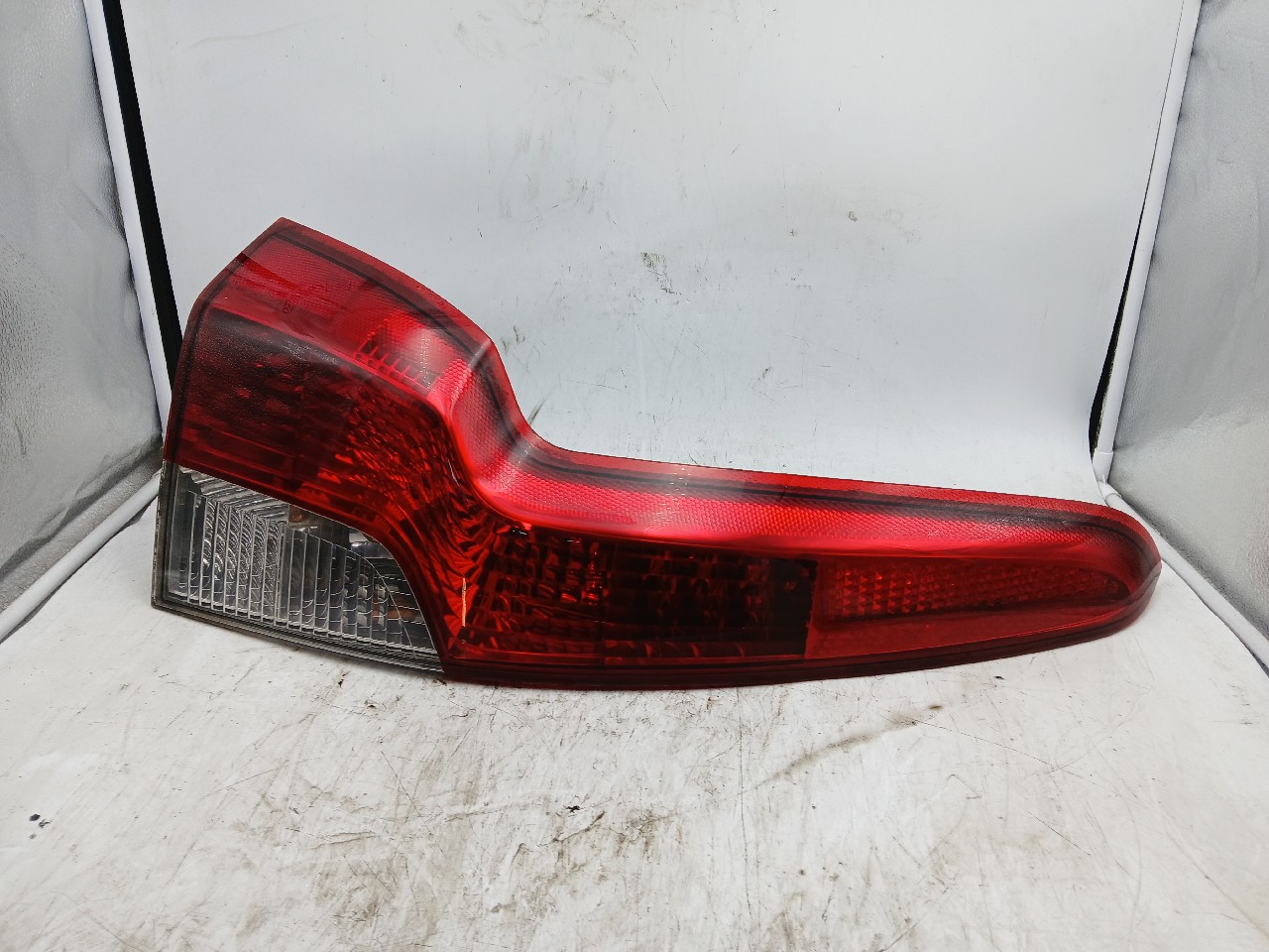 Fanale post sx VOLVO V50