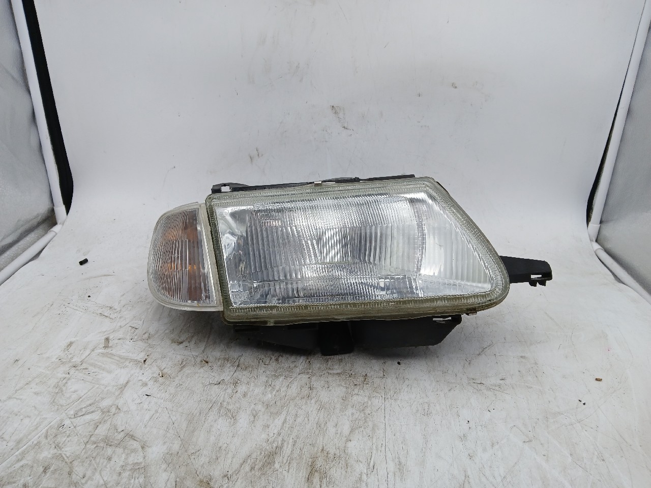 Faro ant dx CITROEN SAXO