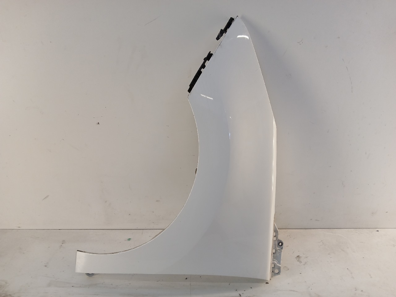 Parafango ant sx PEUGEOT 5008