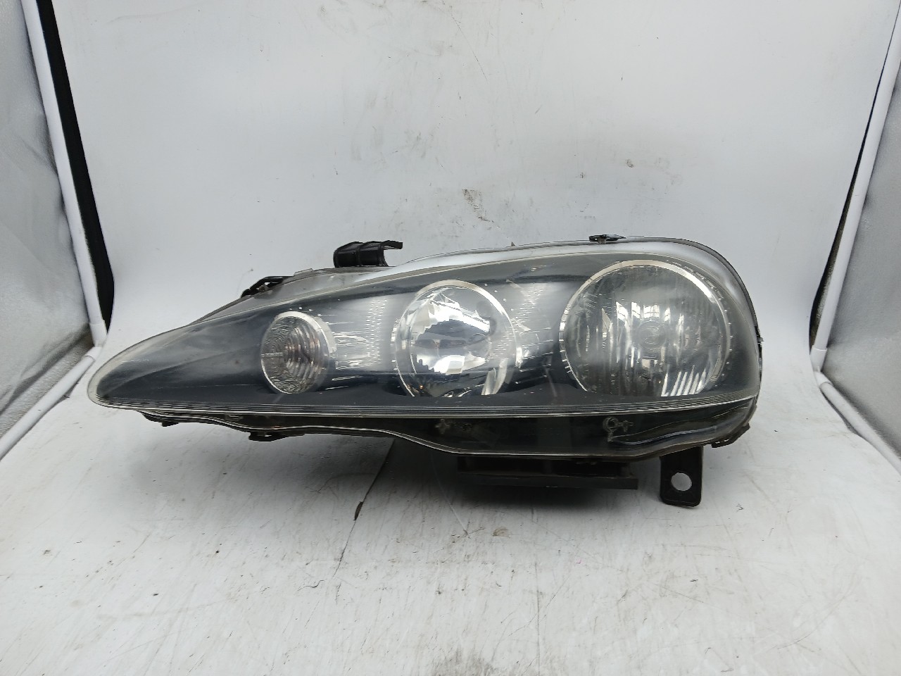 Faro ant sx ALFA ROMEO 147