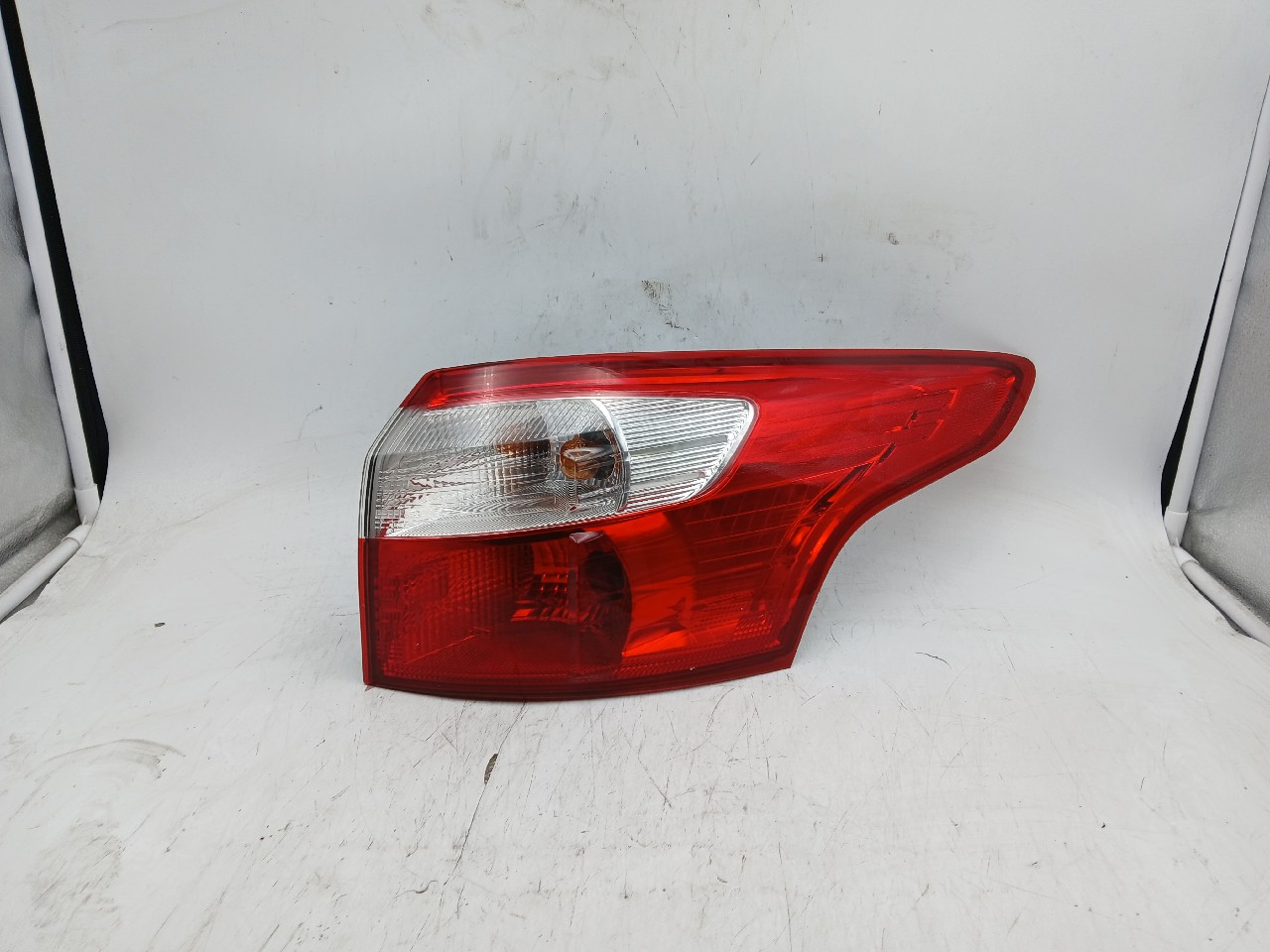 Fanale post dx FORD FOCUS