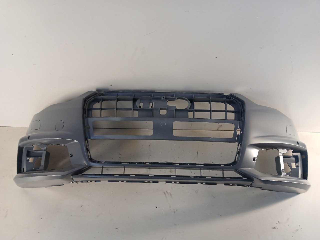Paraurti ant AUDI A6