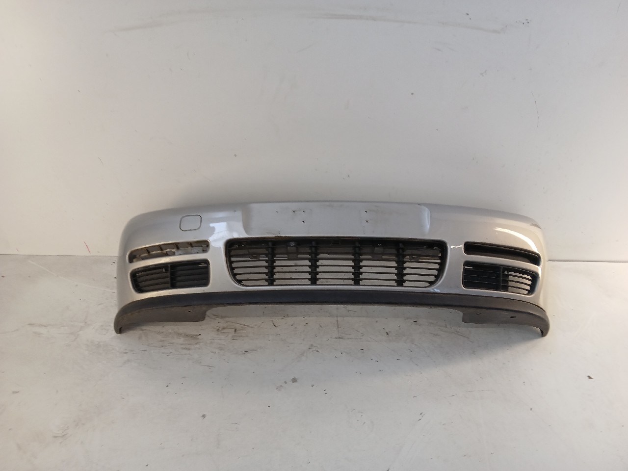 Paraurti ant VOLKSWAGEN POLO