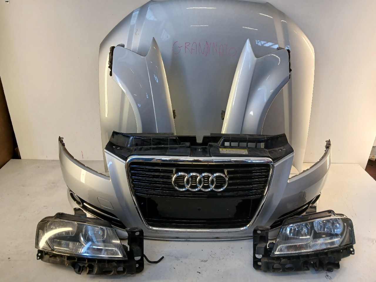 Lamierati anteriori AUDI A3