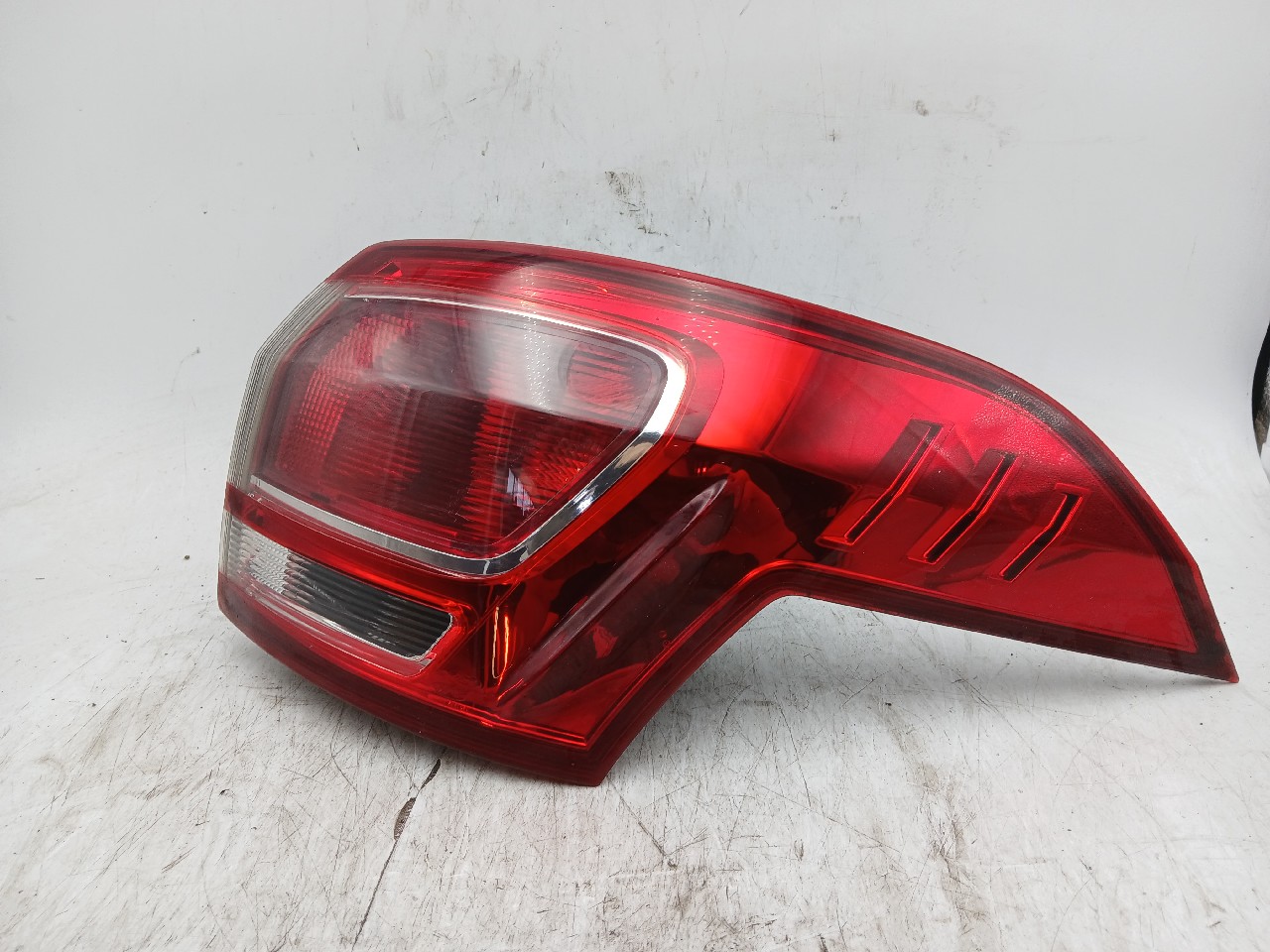 Fanale post dx FORD B-MAX