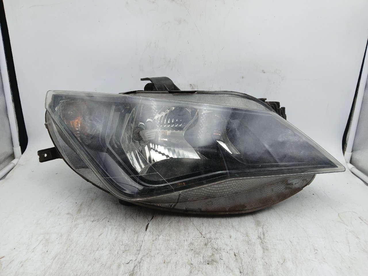 Faro ant dx SEAT IBIZA