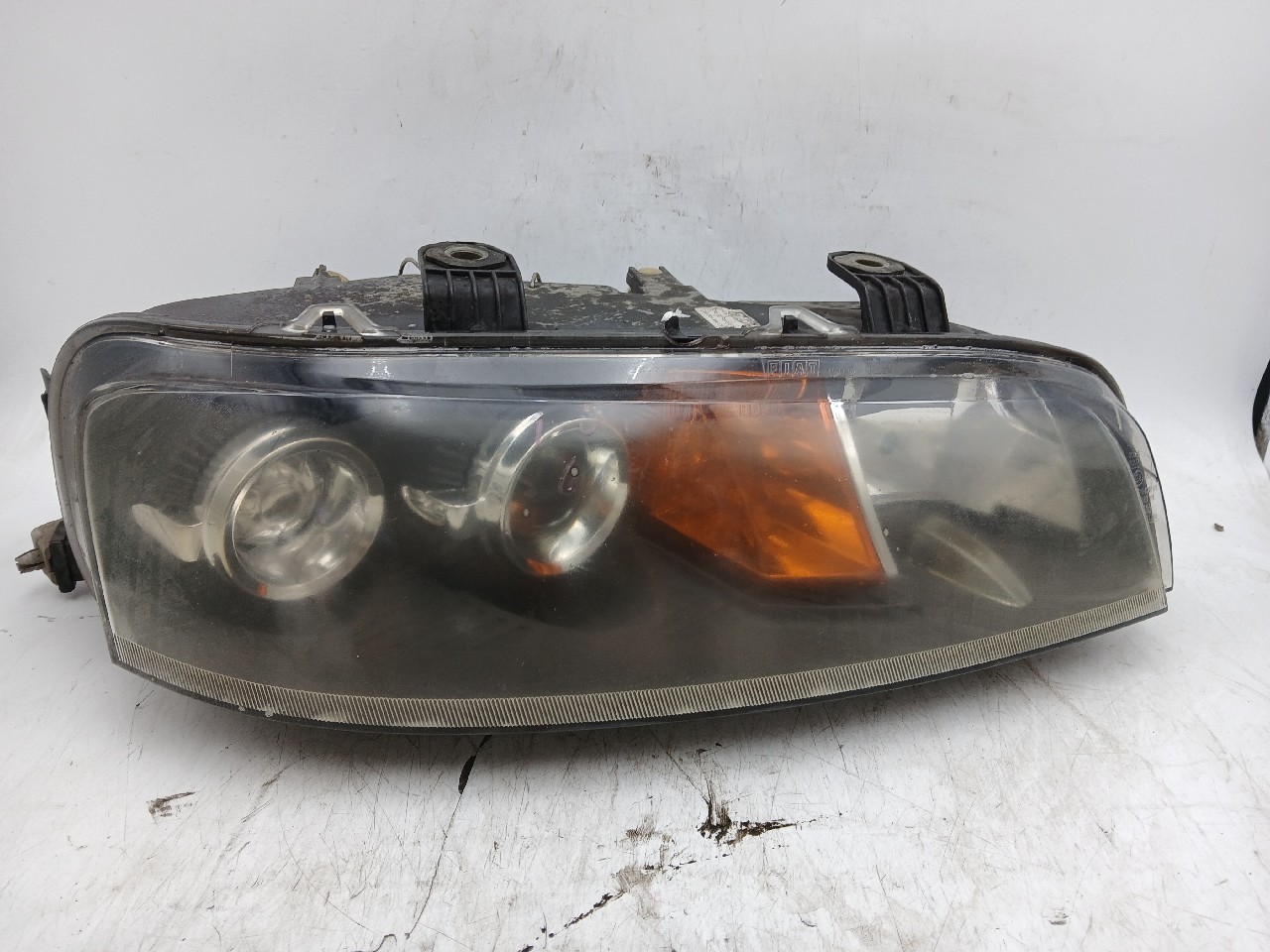 Faro ant dx FIAT PUNTO