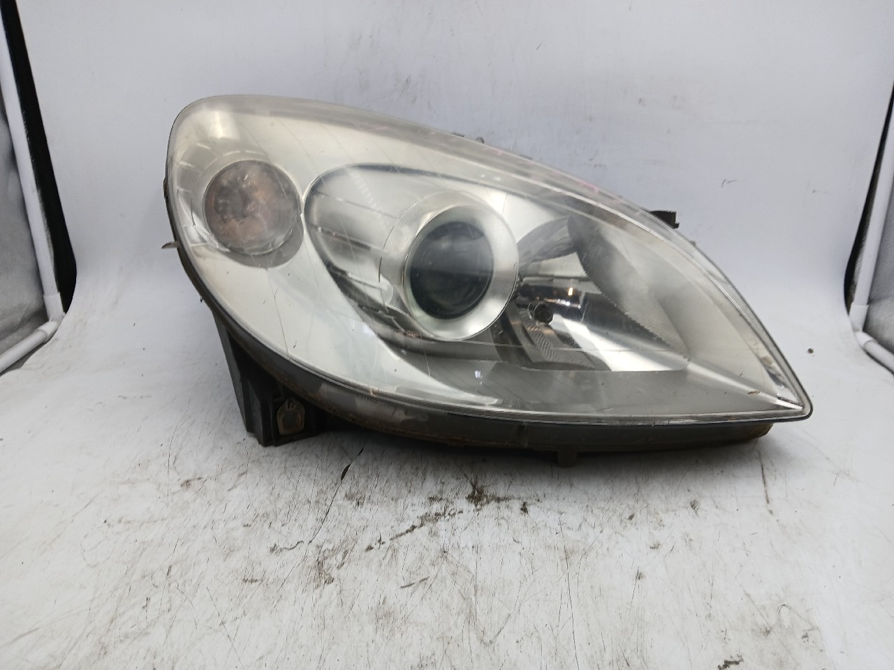 Faro ant dx MERCEDES CLASSE