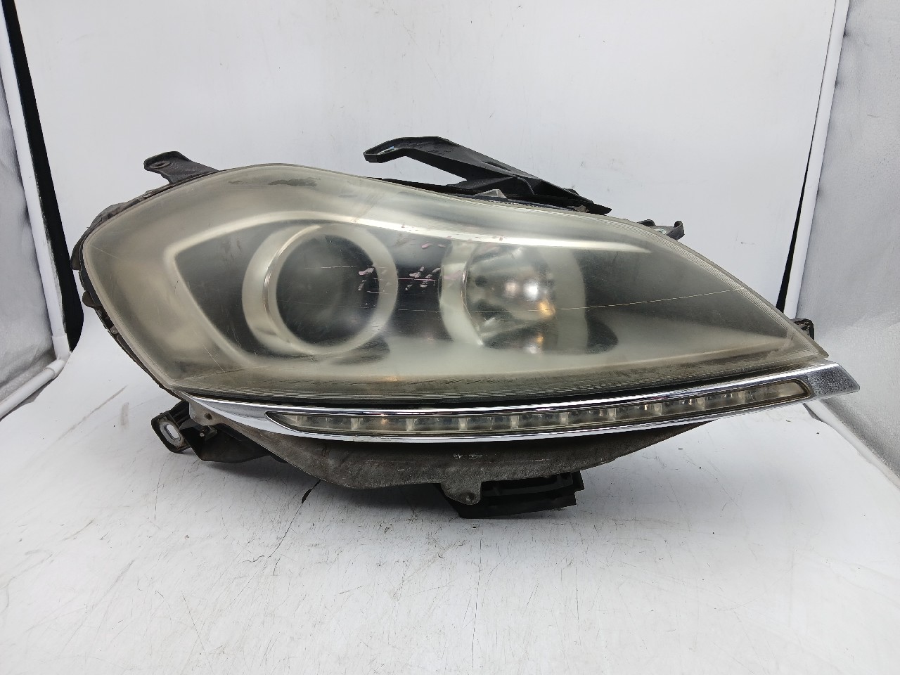 Faro ant dx LANCIA DELTA