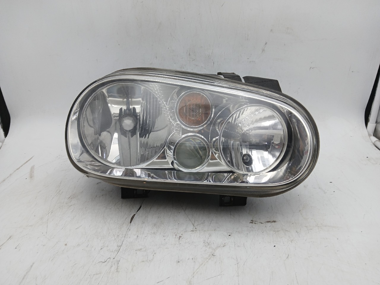 Faro ant dx VOLKSWAGEN GOLF