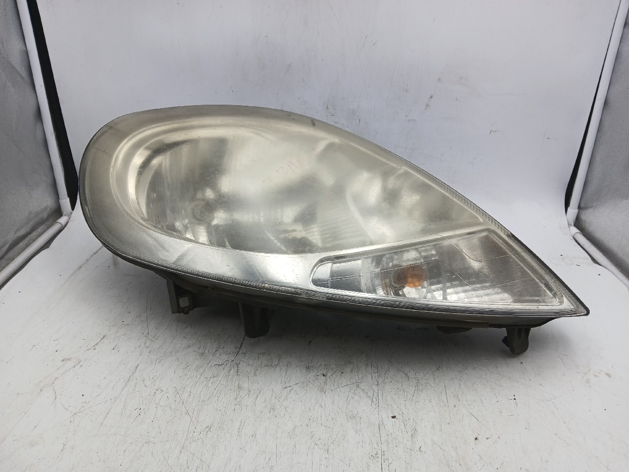 Faro ant dx RENAULT TRAFIC