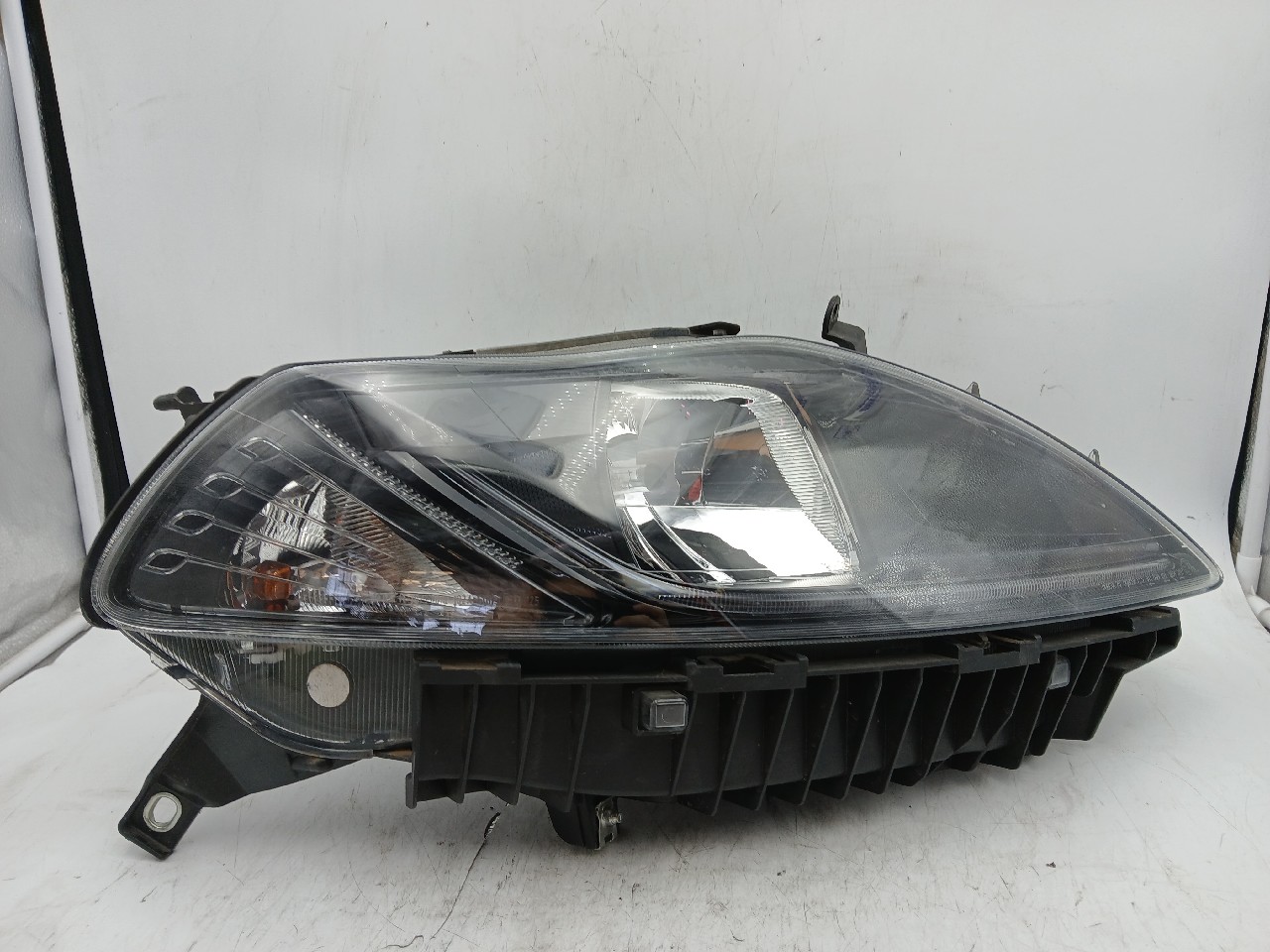 Faro ant sx LANCIA YPSILON