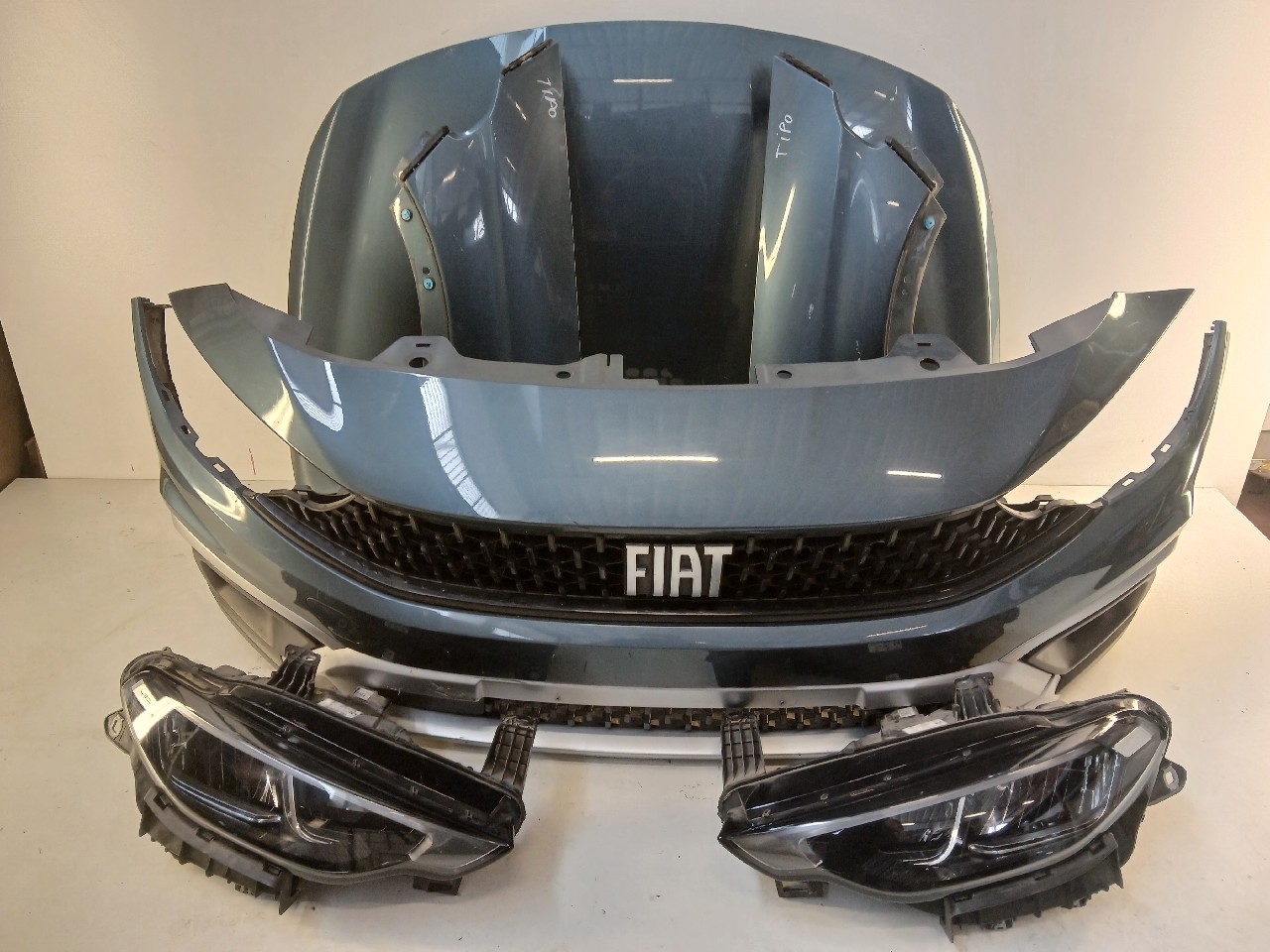 Lamierati anteriori FIAT TIPO