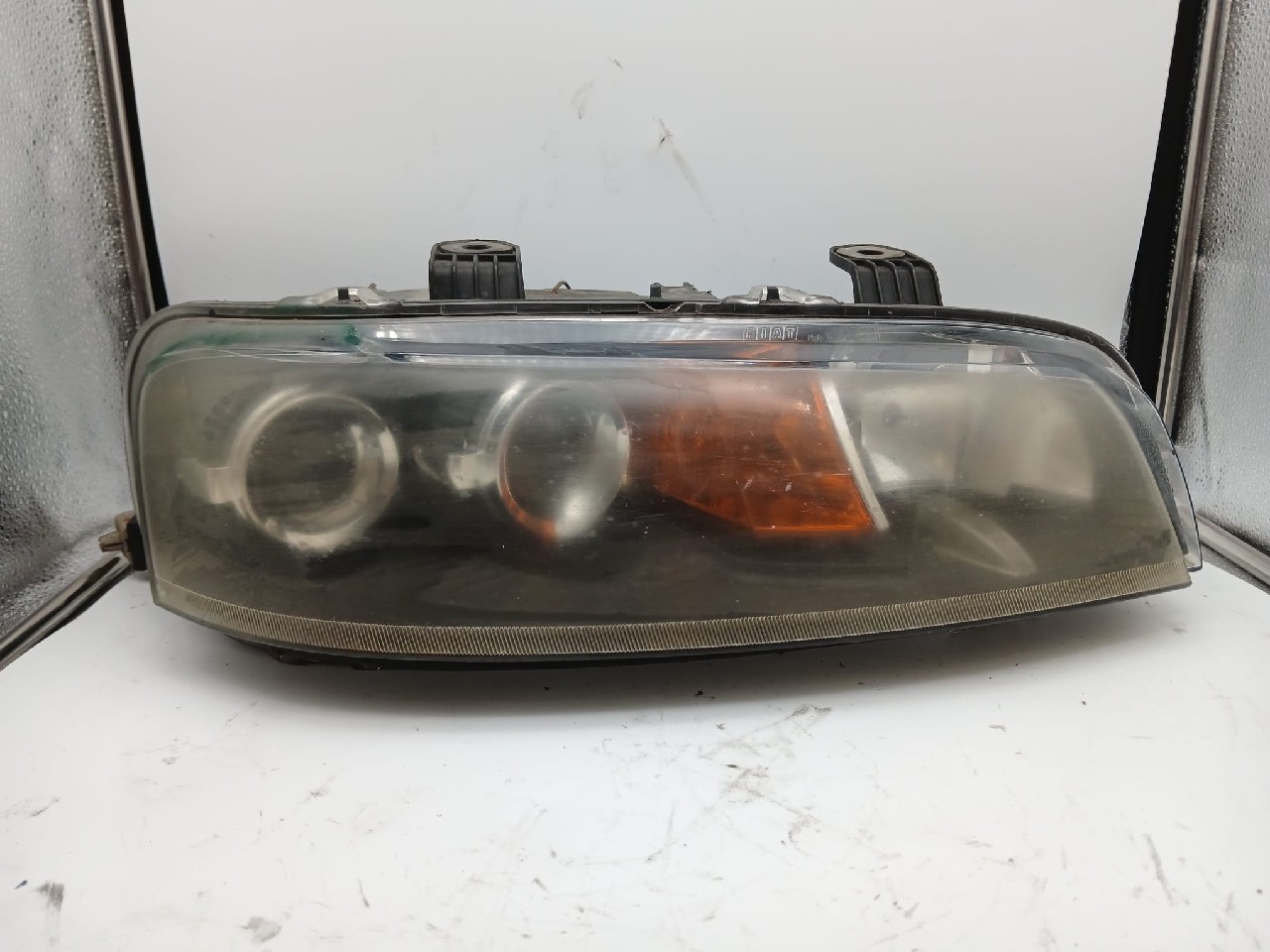 Faro ant dx FIAT PUNTO