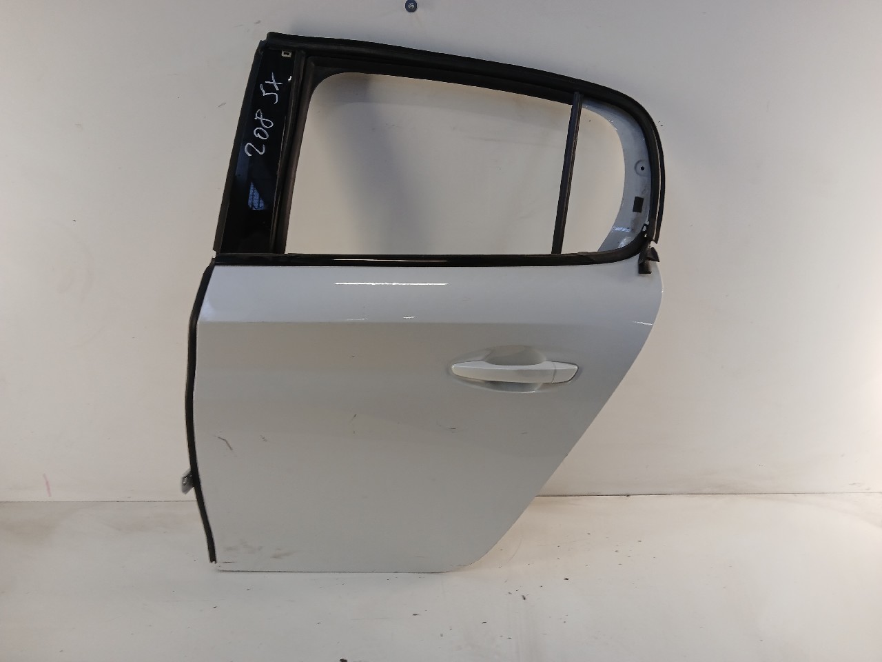 Porta post sx PEUGEOT 208