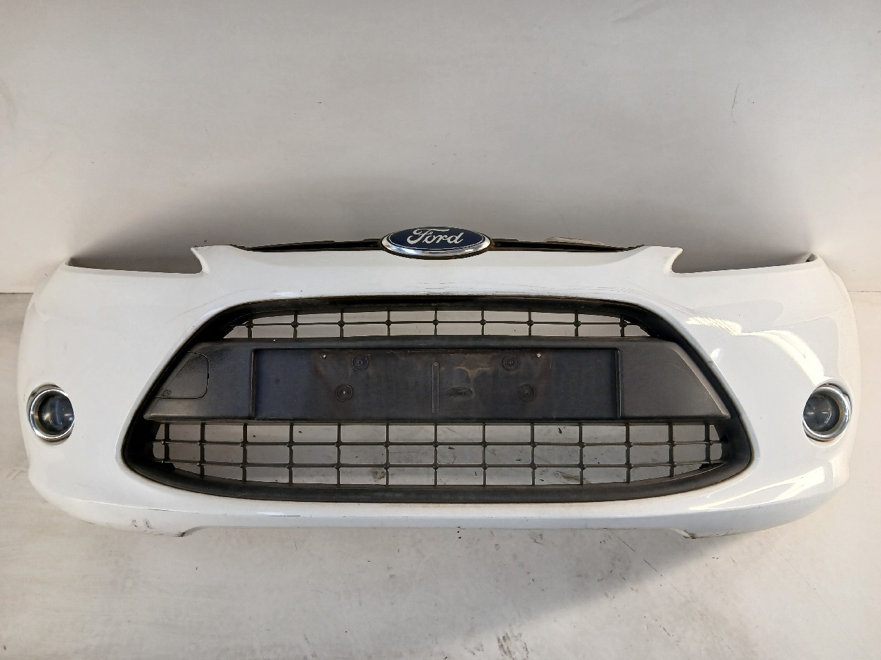 Paraurti ant FORD FIESTA