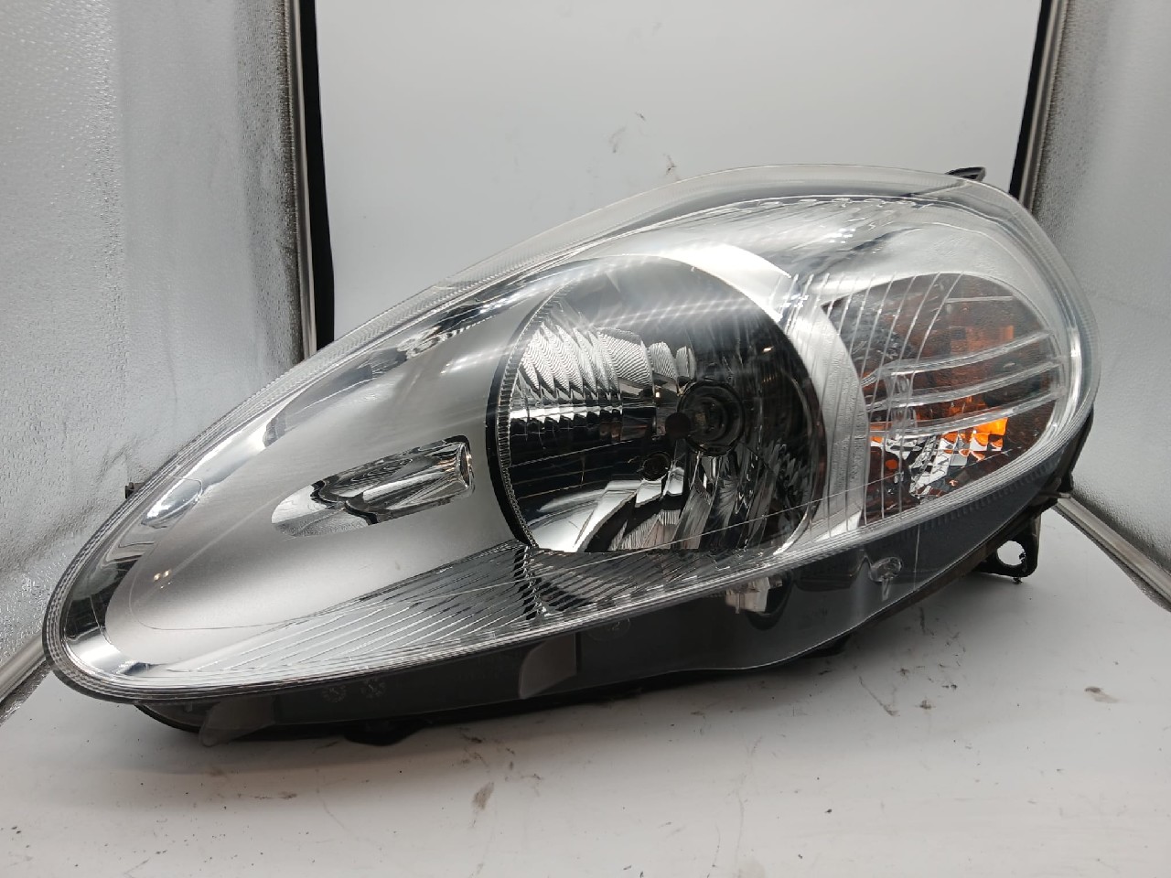 Faro ant sx FIAT GRANDE