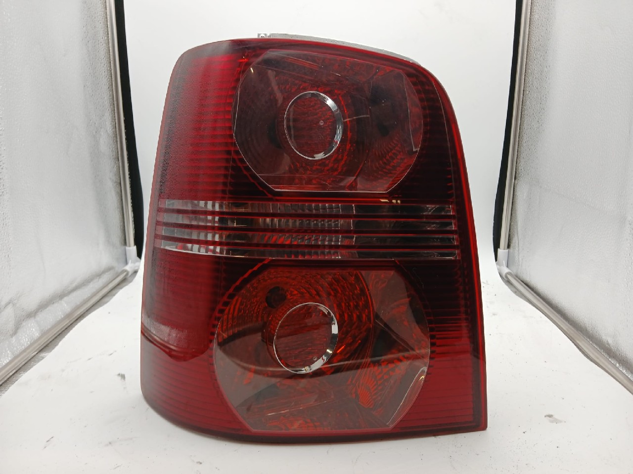 Fanale post sx VOLKSWAGEN TOURAN