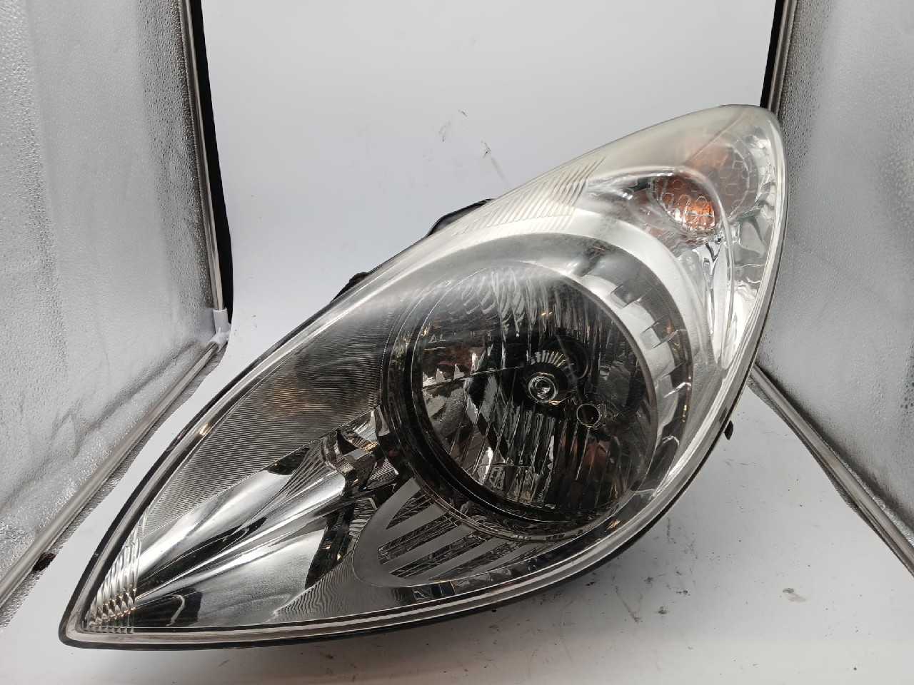 Faro ant sx HYUNDAI i20