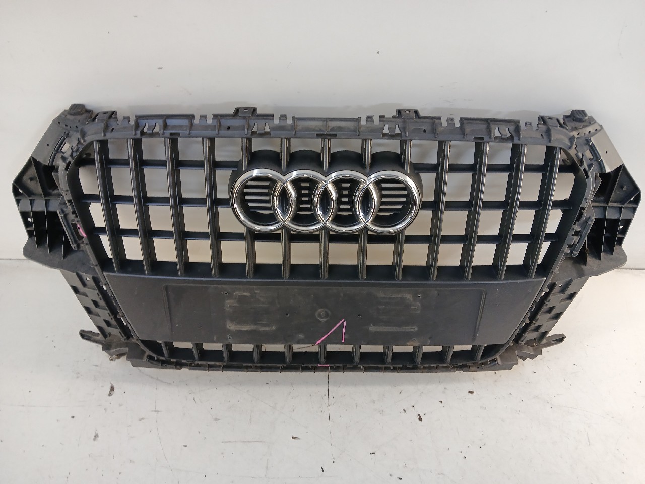 Griglia ant AUDI Q3