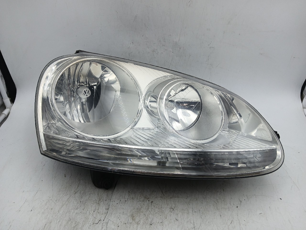 Faro ant dx VOLKSWAGEN GOLF