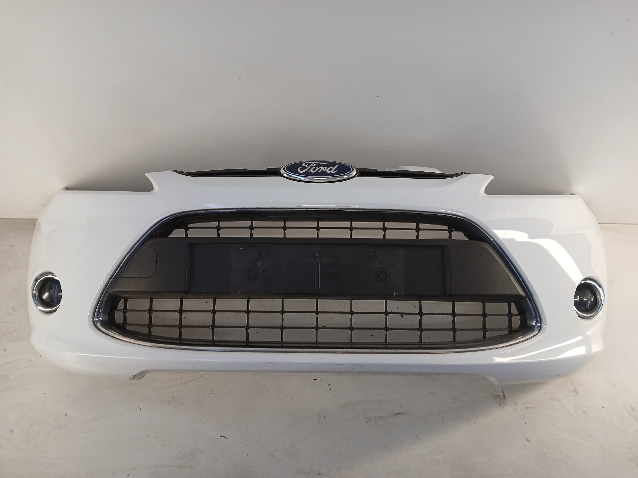 Paraurti ant FORD FIESTA