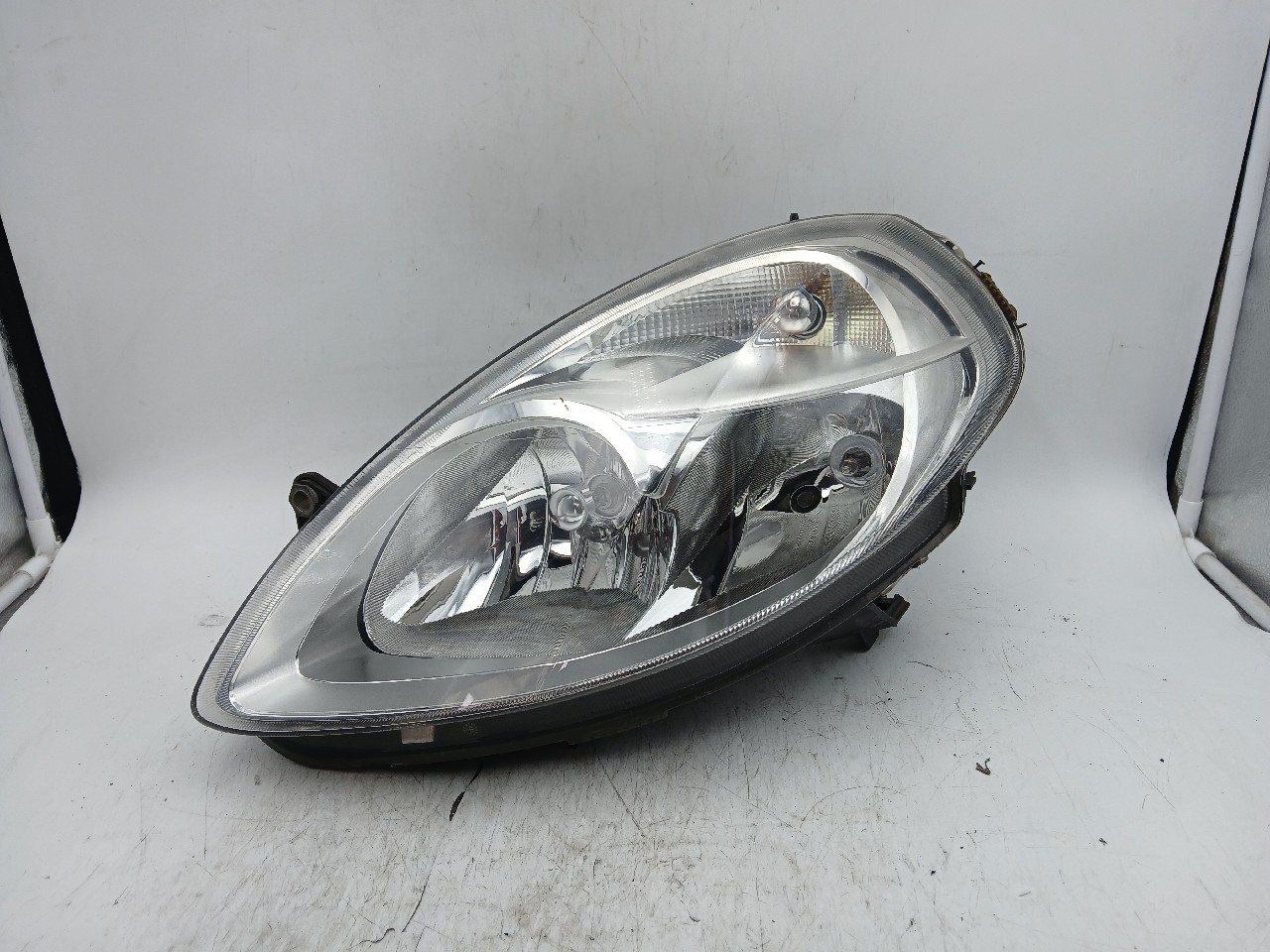 Faro ant sx LANCIA YPSILON