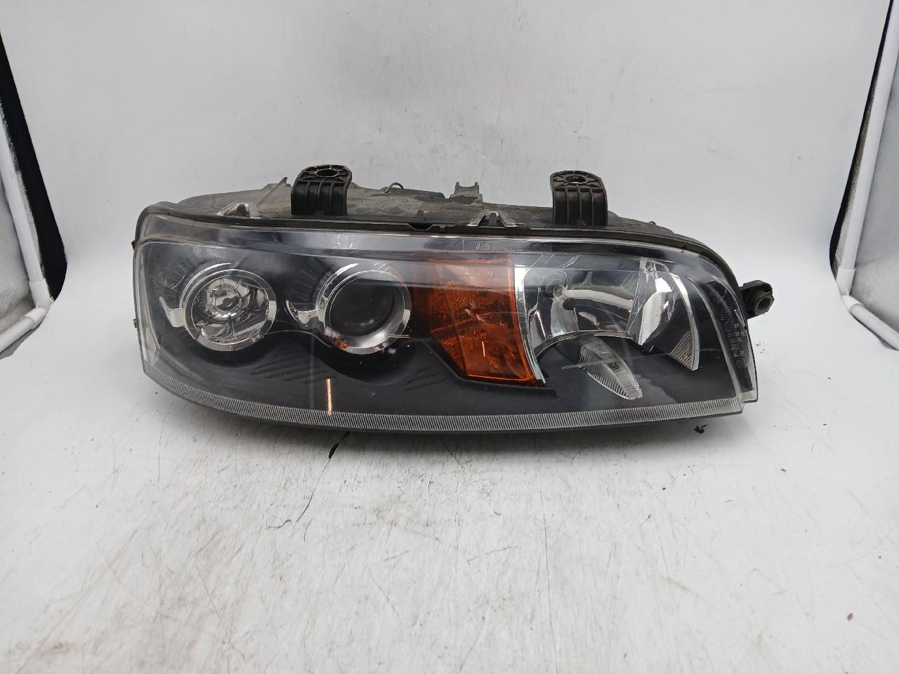 Faro ant dx FIAT PUNTO