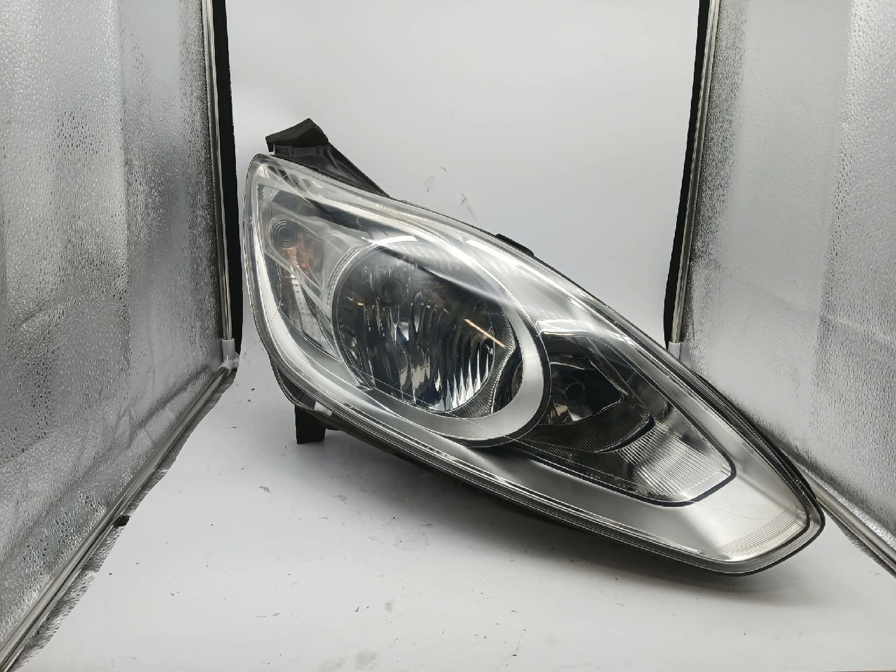 Faro ant dx FORD FOCUS
