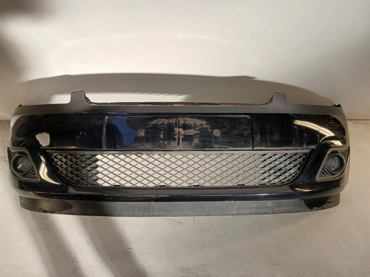 Paraurti ant FORD FOCUS