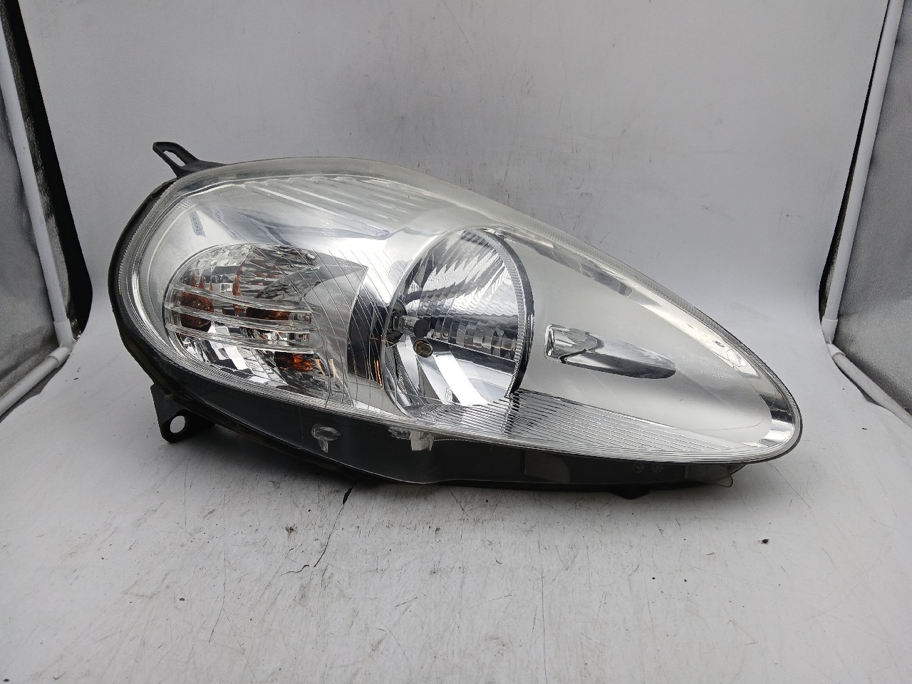 Faro ant dx FIAT GRANDE
